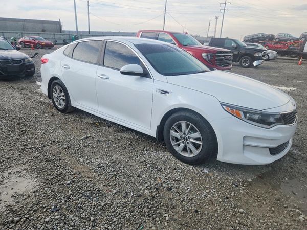 2016 KIA OPTIMA — Passenger 3/4