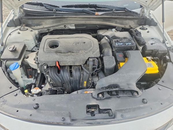 2016 KIA OPTIMA — Engine bay