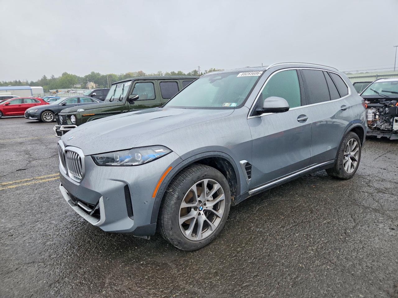 2024 BMW X5 xDrive40i — Front 3/4