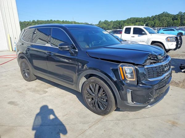 2022 KIA TELLURIDE — Passenger 3/4