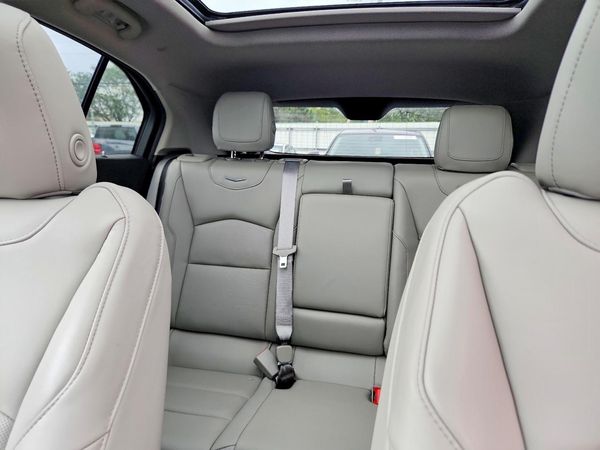 2022 CADILLAC XT4 Premium Luxury — SUVN
