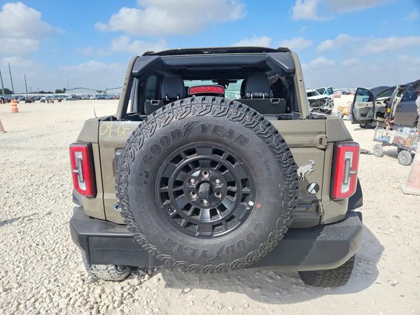 2026 FORD BRONCO Outer Banks — DIRR
