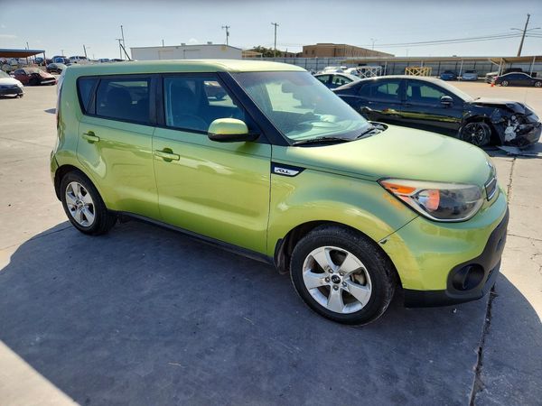 2019 KIA SOUL Base — Passenger 3/4