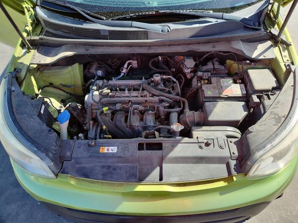 2019 KIA SOUL Base — Engine bay