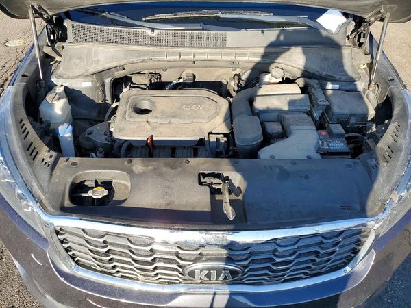 2019 KIA SORENTO L, LX, S — Engine bay