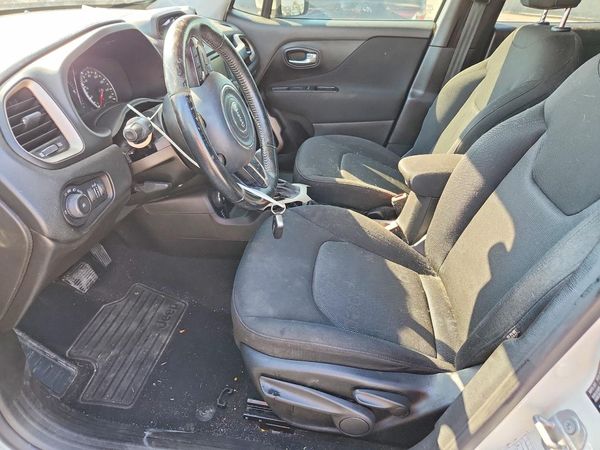 2017 JEEP RENEGADE ALTITUDE 4W — DENT