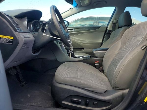 2014 HYUNDAI SONATA GLS/ GLS Popular — DENT