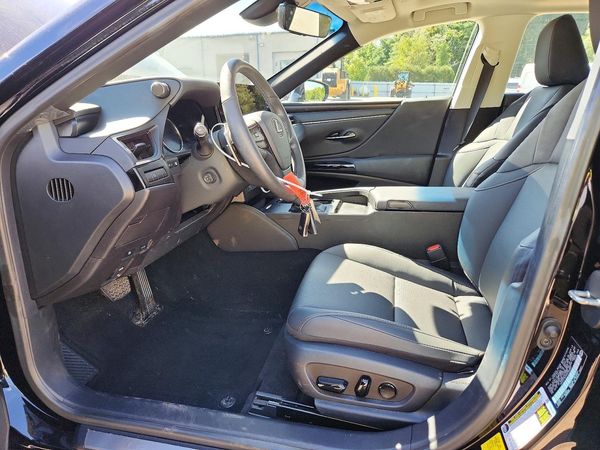 2024 LEXUS ES 350 350 Premium — DENT
