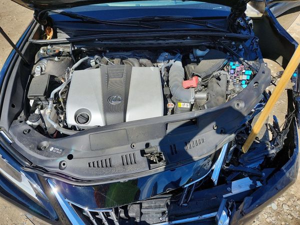 2024 LEXUS ES 350 350 Premium — Engine bay