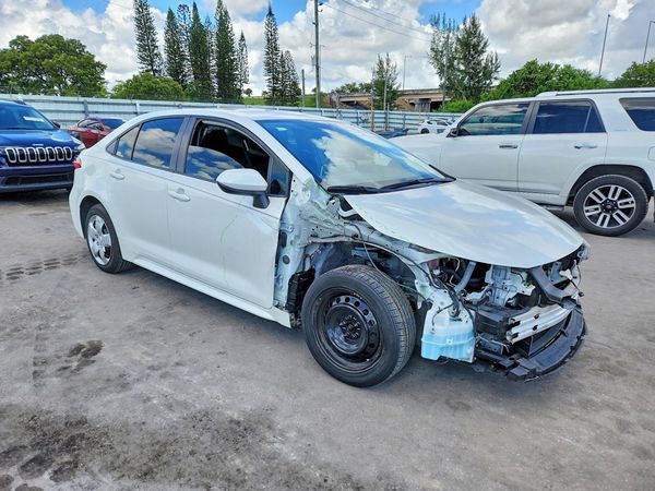 2021 TOYOTA COROLLA — Passenger 3/4