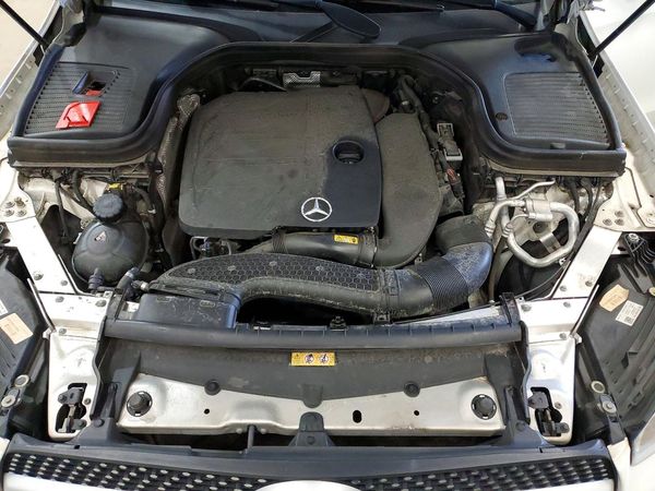 2021 MERCEDES-BENZ GLC COUPE GLC300-4M — Engine bay