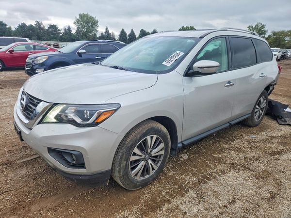 2020 NISSAN PATHFINDER SV — Front 3/4