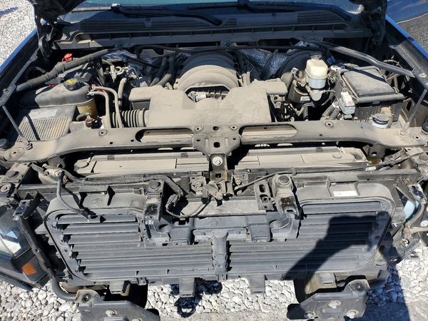 2018 CHEVROLET SILVERADO Custom — Engine bay