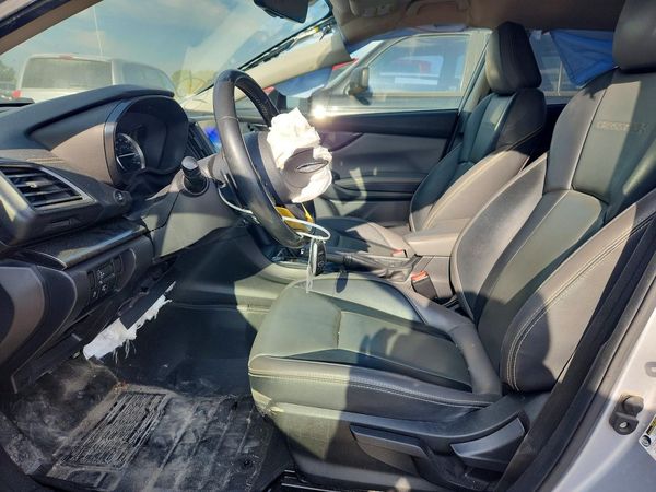 2021 SUBARU CROSSTREK — DENT