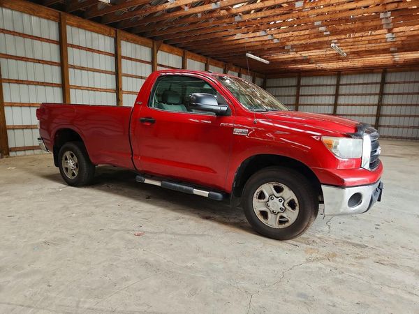 2012 TOYOTA TUNDRA Delux