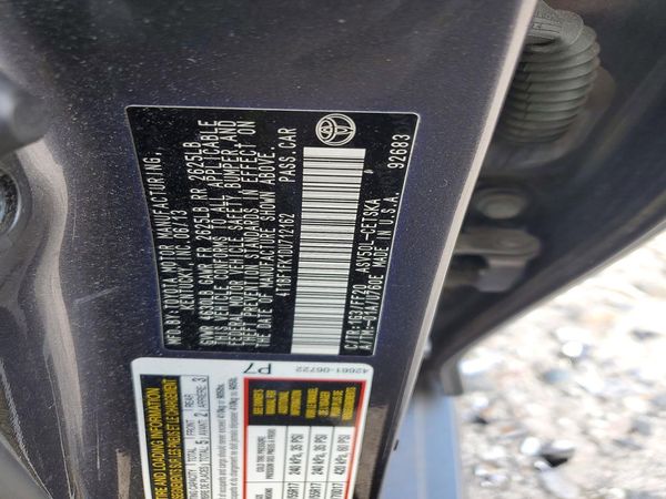 2013 TOYOTA CAMRY — VINS
