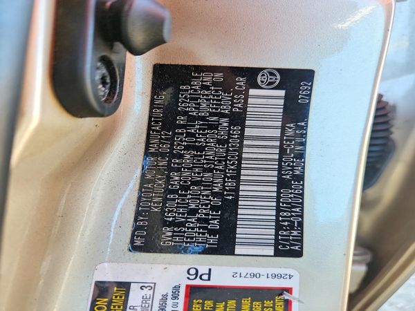 2012 TOYOTA CAMRY — VINS