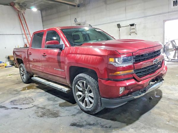 2017 CHEVROLET SILVERADO LT