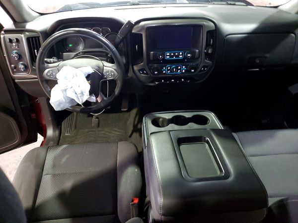 2017 CHEVROLET SILVERADO LT