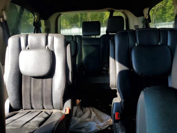 2017 DODGE GRAND CARAVAN SE, SXT, Express — SUVN