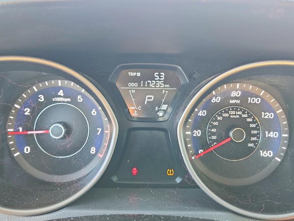 2013 HYUNDAI ELANTRA — ODOM