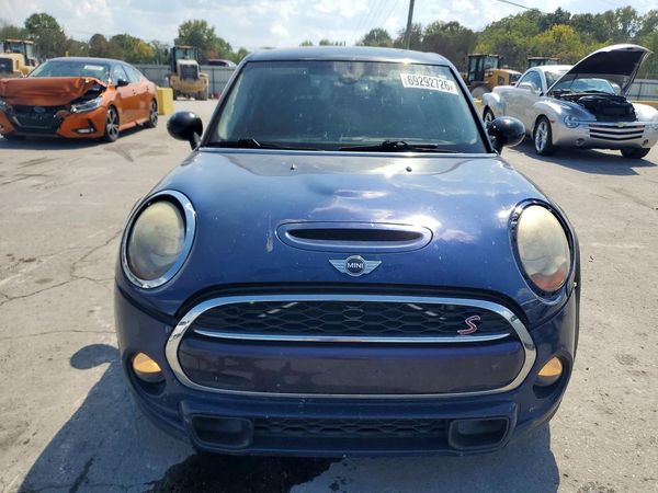 2015 MINI COOPER — DENT