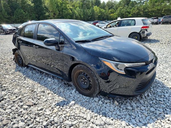 2025 TOYOTA COROLLA — Passenger 3/4