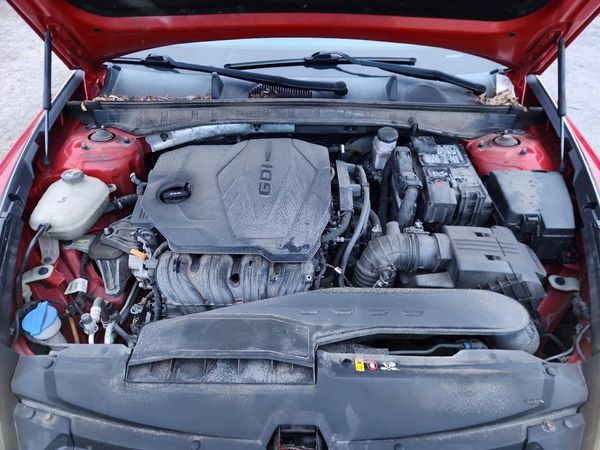 2020 HYUNDAI SONATA SEL — Engine bay