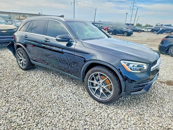 2021 MERCEDES-BENZ GLC — Passenger 3/4