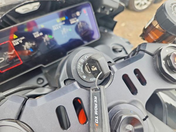 2026 KTM 990 — KEYF