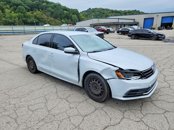 2017 VOLKSWAGEN JETTA S — Passenger 3/4