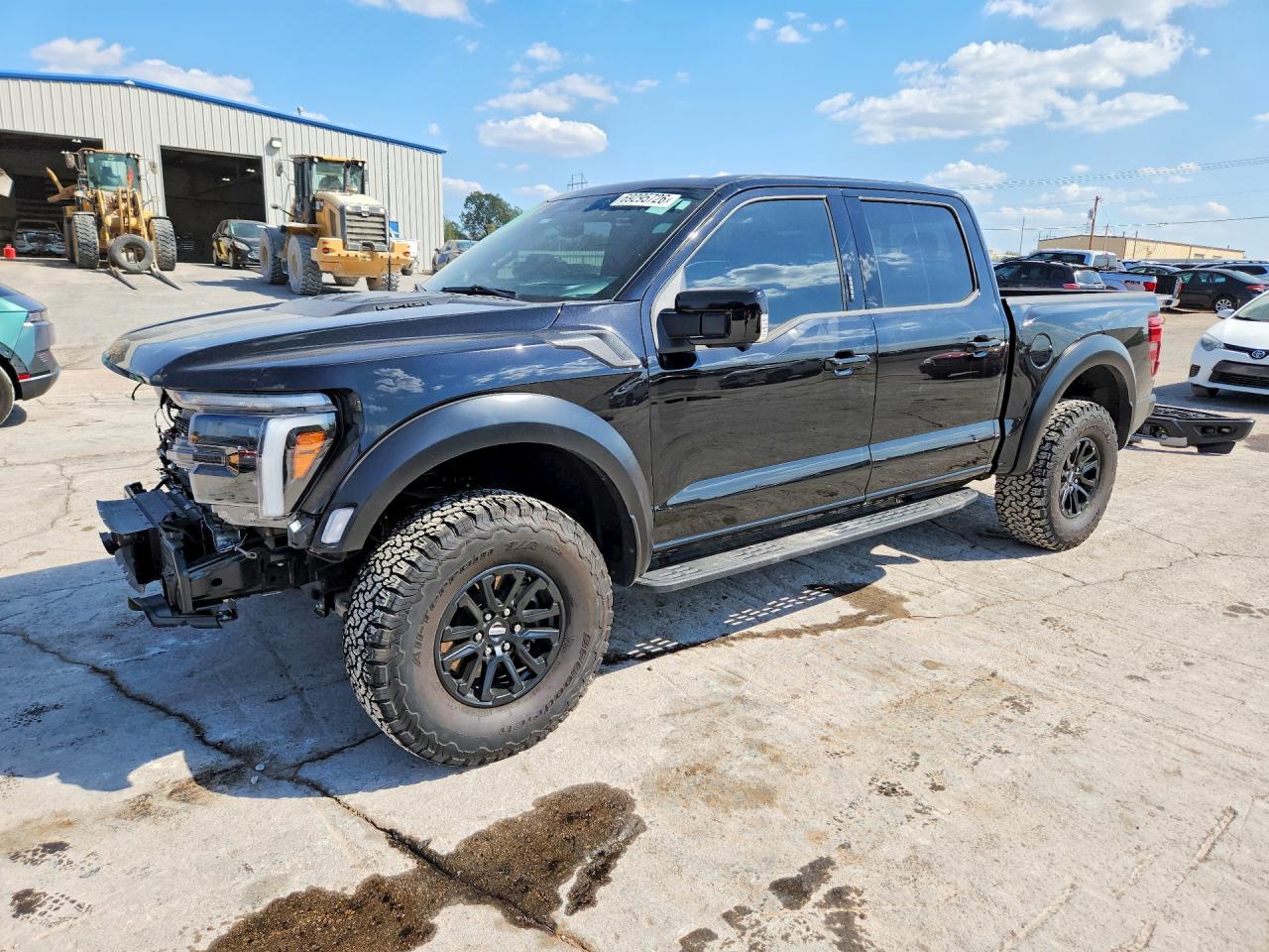 2026 FORD F150 Raptor — Front 3/4