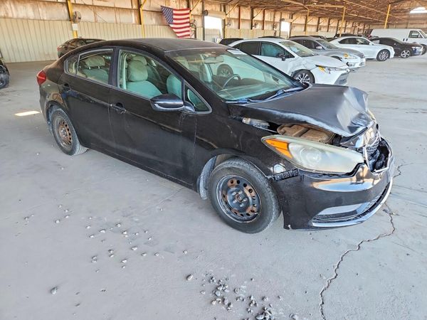 2014 KIA FORTE — Passenger 3/4