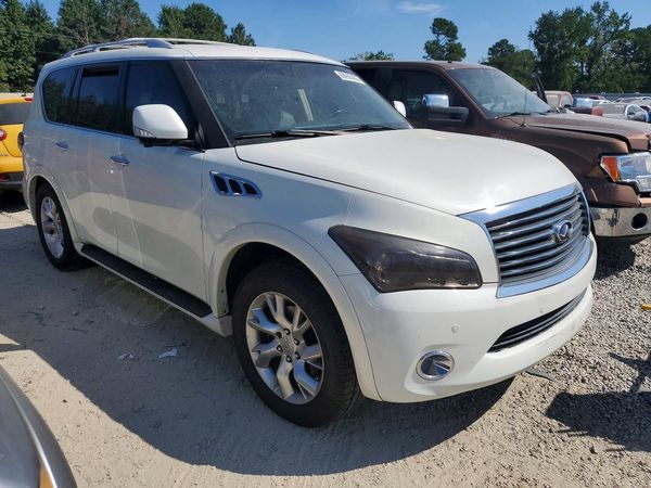 2013 INFINITI QX56 BASE — Passenger 3/4