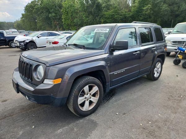 2016 JEEP PATRIOT — Front 3/4
