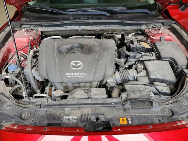 2018 MAZDA 3 Sport — Engine bay