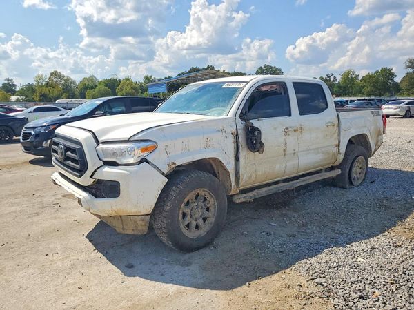 2023 TOYOTA TACOMA SR5 — Front 3/4