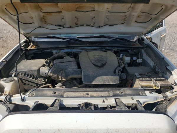 2023 TOYOTA TACOMA SR5 — Engine bay