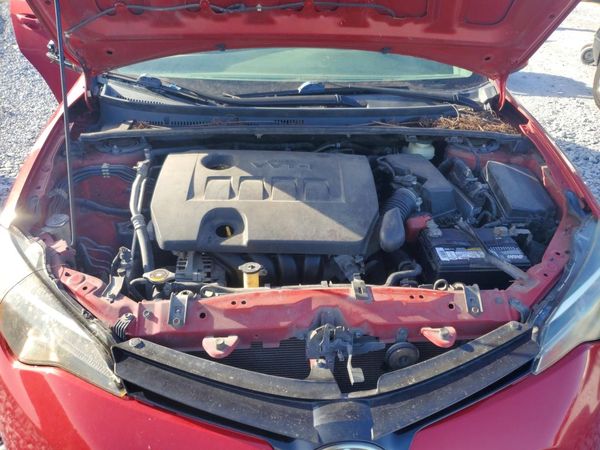 2017 TOYOTA COROLLA — Engine bay