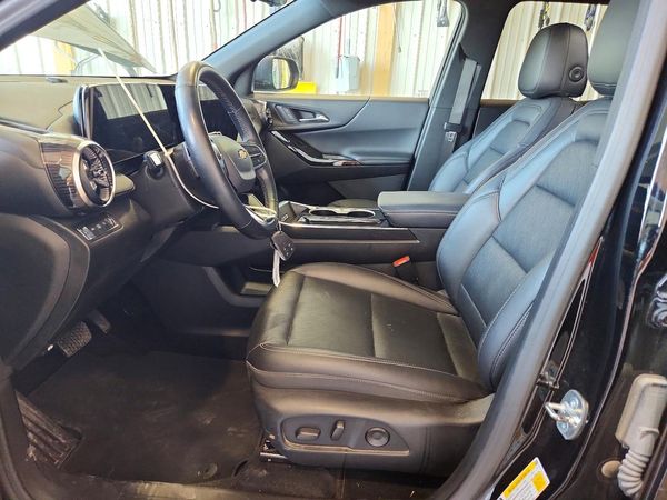 2025 CHEVROLET EQUINOX 1LT — DENT