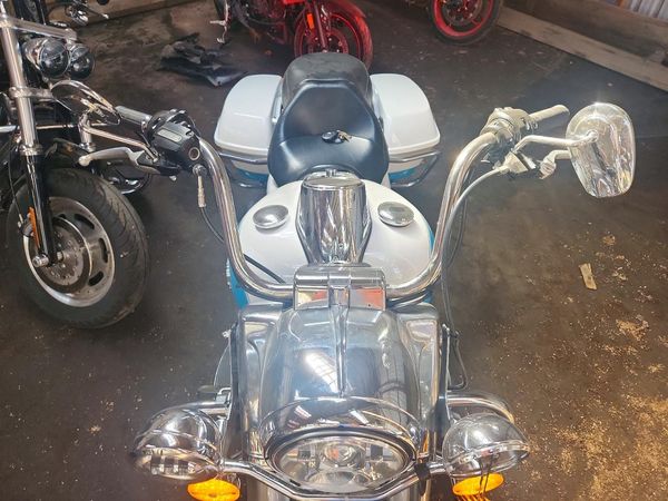 2016 HARLEY-DAVIDSON FL — AFTR