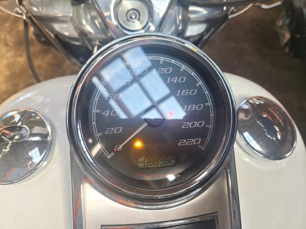 2016 HARLEY-DAVIDSON FL — ODOM