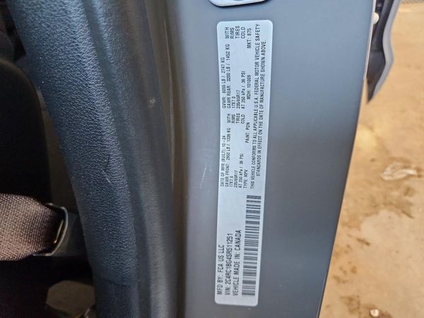 2025 CHRYSLER PACIFICA Select — VINS