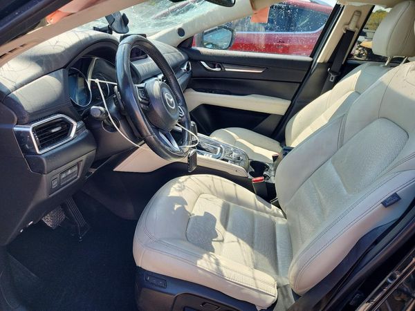 2020 MAZDA CX-5 — DENT