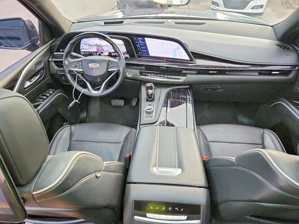2023 CADILLAC ESCALADE