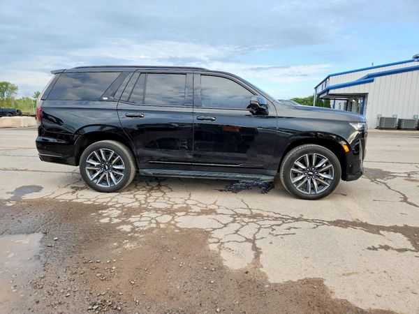 2023 CADILLAC ESCALADE