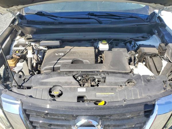 2019 NISSAN PATHFINDER — Engine bay