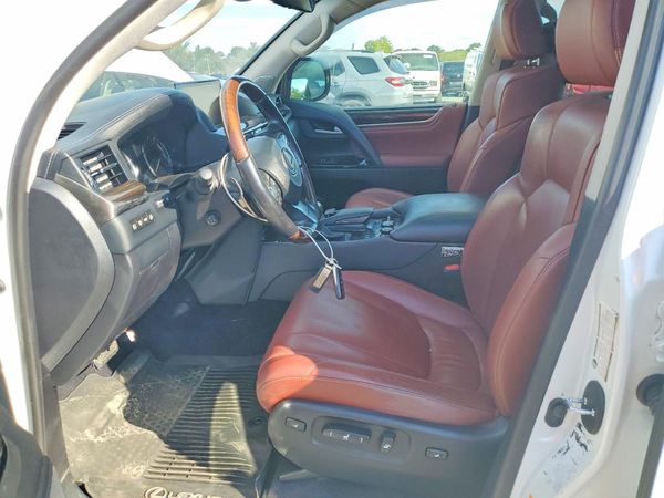2018 LEXUS LX — DENT