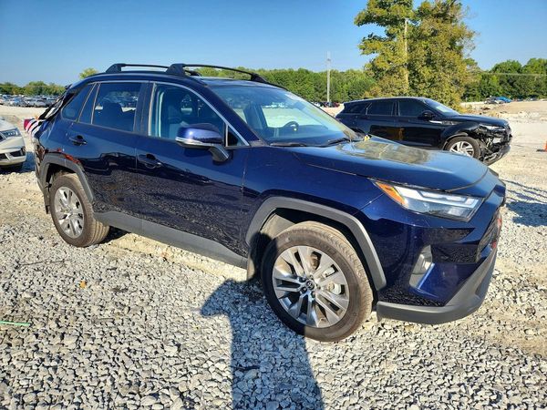 2024 TOYOTA RAV4 — Passenger 3/4