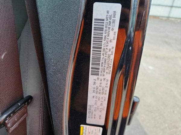 2017 JEEP WRANGLER UNLIMITED — VINS